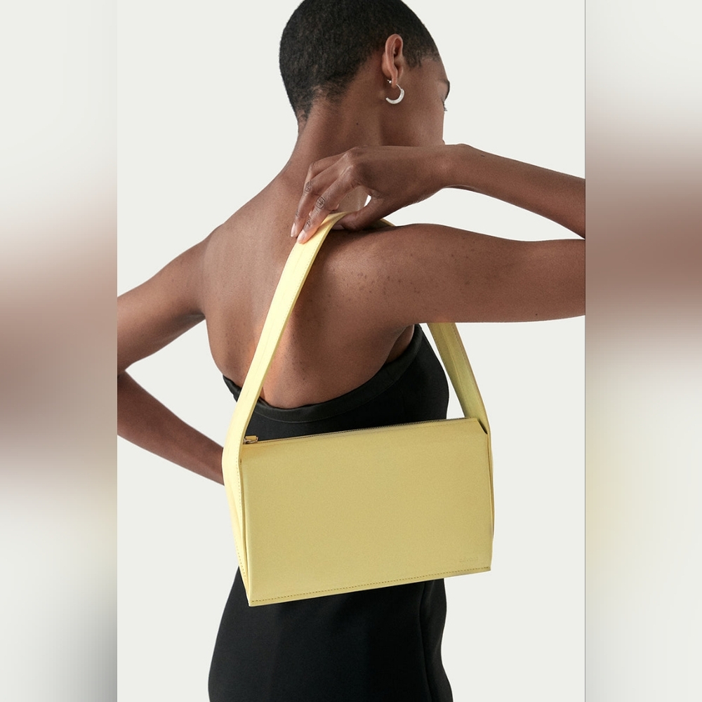 NWT $445 Advene bag